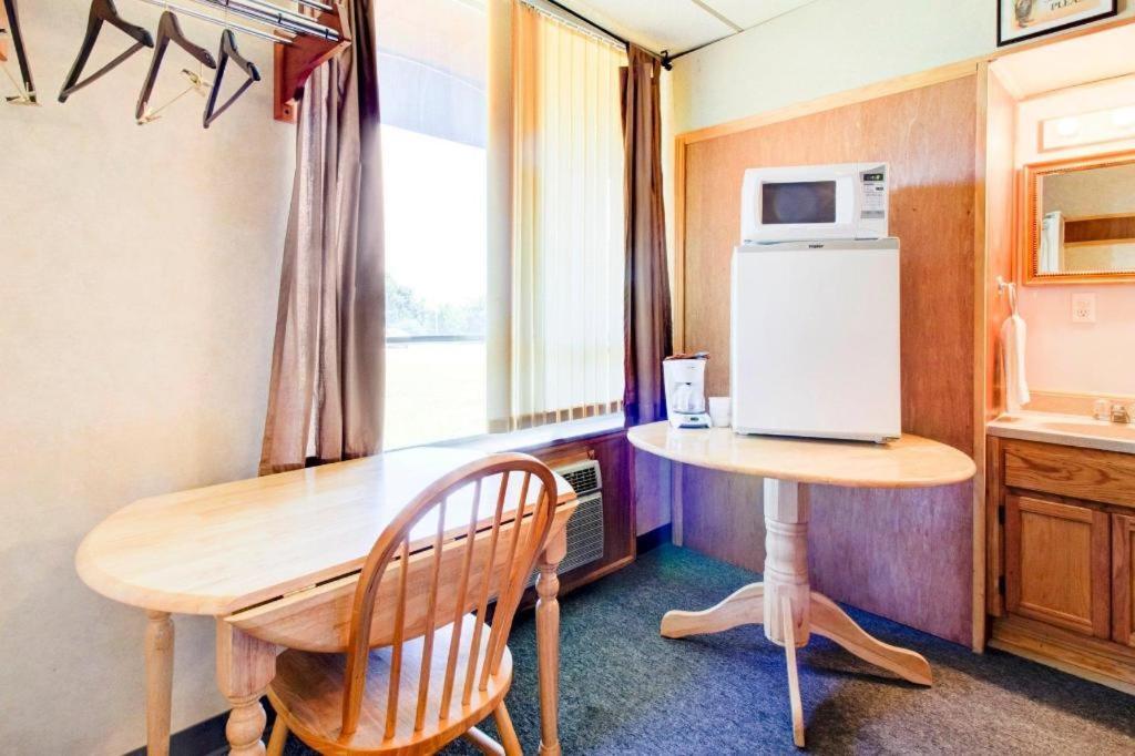Oyo Hotel Drumright I-44 Ok Ngoại thất bức ảnh