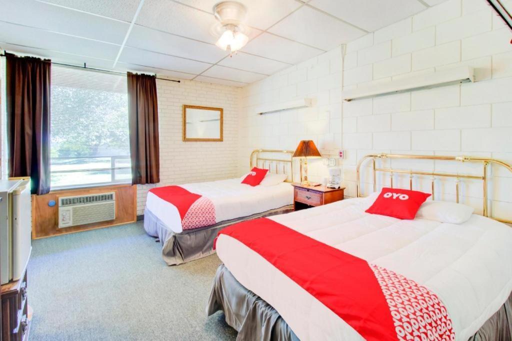 Oyo Hotel Drumright I-44 Ok Ngoại thất bức ảnh